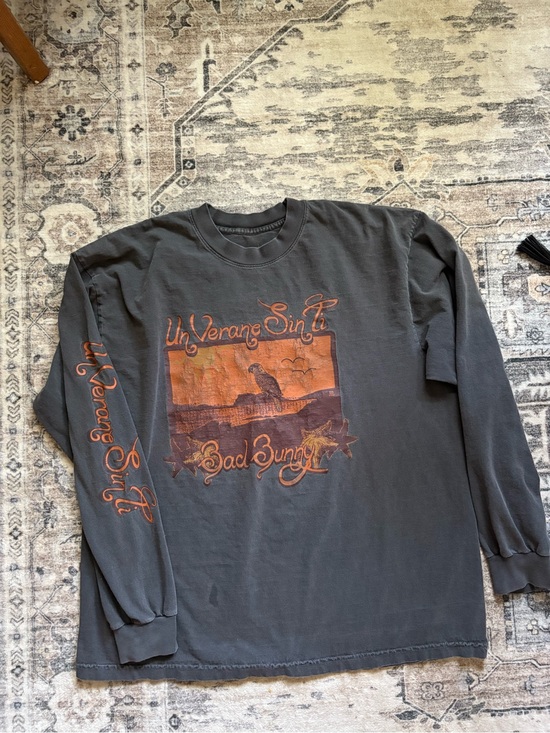 Bad Bunny Other - Bad Bunny Un Verano Sin Ti Long Sleeve Tour Shirt size XL concert merch